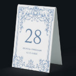 Viktorianische Verzierte Grace Floral Dusty Blue W Tischaufsteller<br><div class="desc">Blaue Blume Verziert Vintage Bohemische Blumenzelt Zelt-Zeichen.</div>