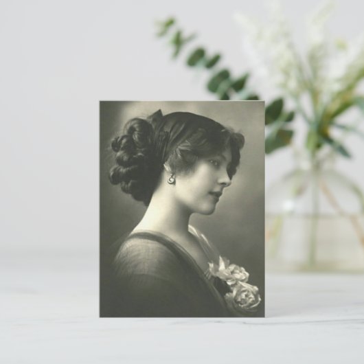 Viktorianische Vintage Girl Postkarte (Stehend Vorderseite)