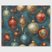 Viktorianische Weihnachtsschmuckstücke auf dem Rot Geschenkpapier (Flach)