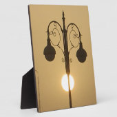 Viktorianischer Charme: Vintage Lampenposten Fotoplatte (Seite)