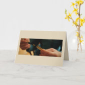 Viktorianischer Füllfederhalter auf Karte mit Anfü (Gelbe Blume)