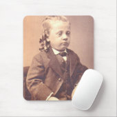 Viktorianischer Junge mit unglücklicher Frisur Mousepad (Mit Mouse)