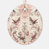 Viktorianisches Aviar: Ein pastellrosa Garten Keramik Ornament (Links)