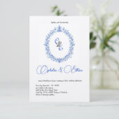 Viktorianisches blaues Monogramm florales Wappen Einladung (Stehend Vorderseite)