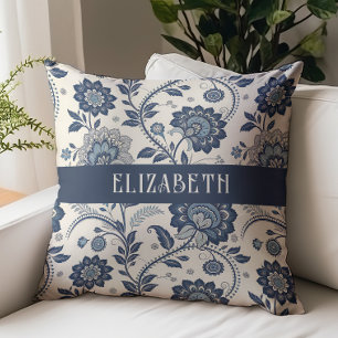 Viktorianisches Blumen-Chintz-Monogramm-Namensschi Kissen