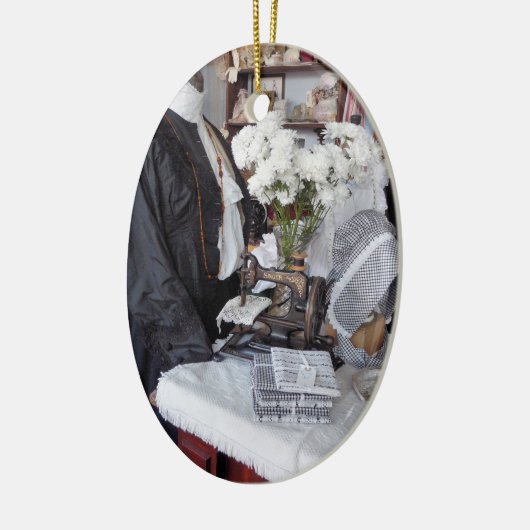 VIKTORIANISCHES ENGLAND KERAMIK ORNAMENT (Links)