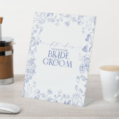 Viktorianisches Französisch - Blaue und weiße Blüt Sockelschild (In SItu)