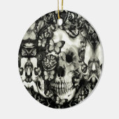 Viktorianisches Gothic-Spitzen-Schädelmuster Keramik Ornament (Links)