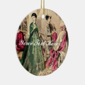 Viktorianisches Kleid mit rosa Bogen Keramikornament (Rechts)