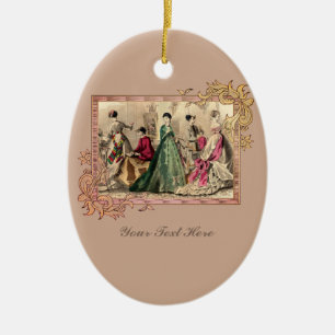 Viktorianisches Kleid mit rosa Keramik Keramik Ornament