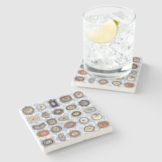 Viktorianisches Lover's Eye in blau-weißem Damast Steinuntersetzer (Seitenansicht)