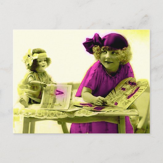 Viktorianisches Mädchen mit Puppenkarte Postkarte (Vorderseite)