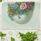 Viktorianisches Ostern-Blumenei auf empfindlichem Geschirrtuch (Gefaltet)