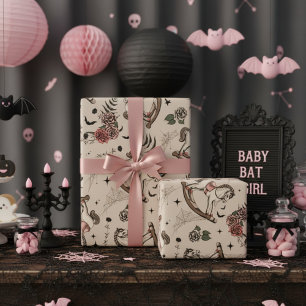 Viktorianisches Rosa Schaukelpferd Goth-Baby Geschenkpapier