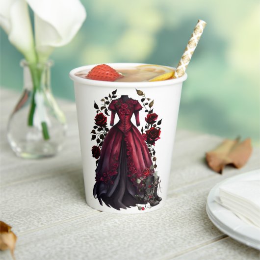 Viktorianisches Rotes Kleid und Heels | Antike Ros Pappbecher (In Situ)