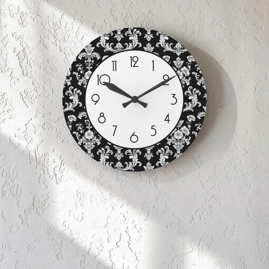 Viktorianisches Schwarz-Weiß-Damaskusmuster Große Wanduhr