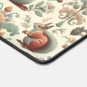 Viktorianisches Wald Eichhörnchen Tapestry Schreibtischunterlage (Ecke)