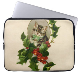Viktorianisches Weihnachts-Kätzchen in Holly Antik Laptopschutzhülle