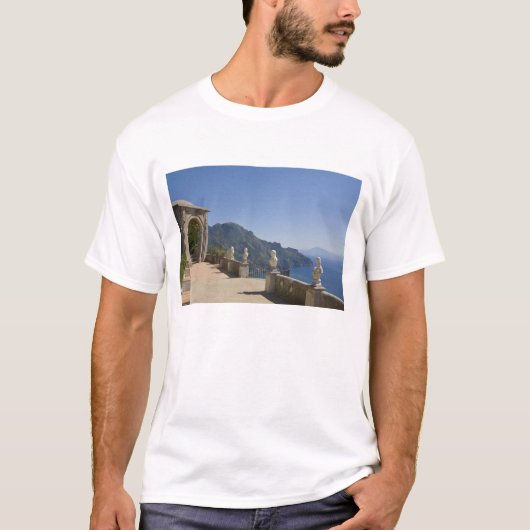 Villa Cimbrone, Ravello, Kampanien, Italien T-Shirt (Vorderseite)
