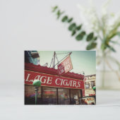 Village Cigars Postkarte (Stehend Vorderseite)