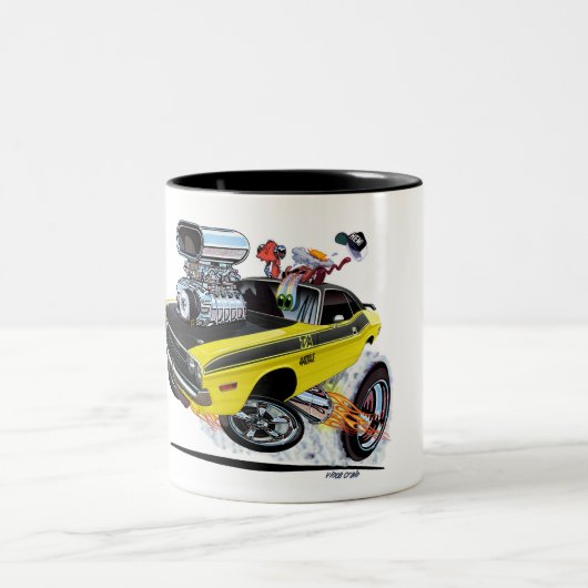 Vince Crain High Octane 1970 Dodge Challenger Zweifarbige Tasse (Mittel)