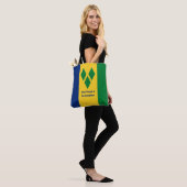 Vincent und die Grenadinen-Fahne Vincy Tote Bag Tasche (Am Model)