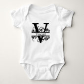 Vincent V Monogram Baby Strampler (Vorderseite)