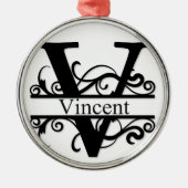 Vincent V Monogram Ornament Aus Metall (Vorne)
