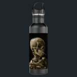 Vincent van Gogh Art Trinkflasche<br><div class="desc">Vincent van Gogh (Niederländisch, 1853 - 1890) Schädel eines Skeletts mit brennender Zigarette, 1885-86, Öl auf Leinwand Ungerahmt: 32 cm × 24, 5 cm (13 in × 9, 6 in) Früharbeit von Vincent van Gogh. Dieses kleine Gemälde ist Teil der ständigen Sammlung des Van Gogh Museums in Amsterdam. Es wurde...</div>