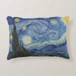 Vincent van Gogh | die sternenklare Nacht, im Juni Zierkissen<br><div class="desc">VAN GOGH->Post-Impressionist,  Sterne,  Stern,  Notturno,  Landschaft,  Kirche Helm,  Mond,  Mondschein,  Baum,  Himmel,  kosmisch,  St.,  Remy,  Provence,  Franzosen,  Heiliges-Remy,  Post-Impressionismus,  iconic \ \ Starry Nacht,  im Juni 1889 (Öl auf Leinwand),  Gogh,  Vincent Packwagen (1853-90)/Museum der modernen Kunst,  New York,  USA/die Bild-Sammlungs-Zahl der Bridgeman Kunst-Bibliotheks-|: XOS702746</div>