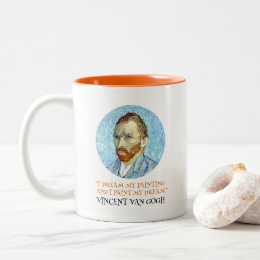 Vincent Van Gogh Portrait mit Zitat Zweifarbige Tasse (Mit Donut)