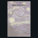 Vincent van Gogh - Starry Night Briefpapier<br><div class="desc">Die Starry Night (1889) von Vincent van Gogh ist ein Vintager Post-Impressionismus der Kunstlandschaft Landschaftsmalerei. Der Blick auf eine Stadt in einem Tal bei Nacht mit den Wolken, den Sternen und einem schönen goldgelben Halbmond. Es wurde im Laufe des Tages aus der Erinnerung gemalt und ist van Goghs bekanntestes Gemälde....</div>