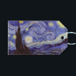 Vincent Van Gogh Starry Night Vintag Kunstkunst Geschenkanhänger<br><div class="desc">Vincent van Gogh Starry Night Fine Art Painting Starry Night ist ein Gemälde des niederländischen post-impressionistischen Künstlers Vincent van Gogh. Der blaue Nachthimmel ist voll von wirbelnden Wolken, Sternen und einem hellen Halbmond. Die Sternennacht ist die einzige Nacht in der Serie von Ausblicken aus seinem Schlafzimmerfenster. Bewegung: Post-Impressionismus. Schöne, kunstvoll...</div>