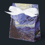 Vincent Van Gogh Starry Night Vintag Kunstkunst Geschenkschachtel<br><div class="desc">Vincent van Gogh Starry Night Fine Art Painting Starry Night ist ein Gemälde des niederländischen post-impressionistischen Künstlers Vincent van Gogh. Der blaue Nachthimmel ist voll von wirbelnden Wolken, Sternen und einem hellen Halbmond. Die Sternennacht ist die einzige Nacht in der Serie von Ausblicken aus seinem Schlafzimmerfenster. Bewegung: Post-Impressionismus. Schöne, kunstvoll...</div>