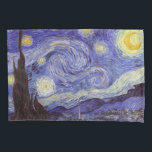 Vincent Van Gogh Starry Night Vintag Kunstkunst Kissenbezug<br><div class="desc">Vincent van Gogh Starry Night Fine Art Painting Starry Night ist ein Gemälde des niederländischen post-impressionistischen Künstlers Vincent van Gogh. Der blaue Nachthimmel ist voll von wirbelnden Wolken, Sternen und einem hellen Halbmond. Die Sternennacht ist die einzige Nacht in der Serie von Ausblicken aus seinem Schlafzimmerfenster. Bewegung: Post-Impressionismus. Schöne, kunstvoll...</div>