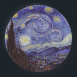 Vincent Van Gogh Starry Night Vintag Kunstkunst Pappteller<br><div class="desc">Vincent van Gogh Starry Night Fine Art Painting Starry Night ist ein Gemälde des niederländischen post-impressionistischen Künstlers Vincent van Gogh. Der blaue Nachthimmel ist voll von wirbelnden Wolken, Sternen und einem hellen Halbmond. Die Sternennacht ist die einzige Nacht in der Serie von Ausblicken aus seinem Schlafzimmerfenster. Bewegung: Post-Impressionismus. Schöne, kunstvoll...</div>