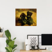 Vincent van Gogh - Stillleben mit einem Paar Schuh Poster (Heimbüro)