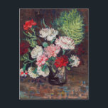 Vincent van Gogh Vase mit Nelken Postkarte<br><div class="desc">Feiern Sie die Schönheit der Kunst mit unserer Vincent van Gogh Vase mit Carnons Postcard! Diese atemberaubende Postkarte besticht durch eine lebendige Reproduktion von Van Goghs ikonischem Gemälde und zeigt eine wunderschöne Nelkenbildung in einer klassischen Vase. Diese Postkarte ist perfekt für Kunstliebhaber und macht eine wunderbare Grußkarte, ein einzigartiges Dekor...</div>