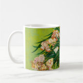 Vincent Van Gogh Vase mit Oleandern und Büchern Kaffeetasse (Links)