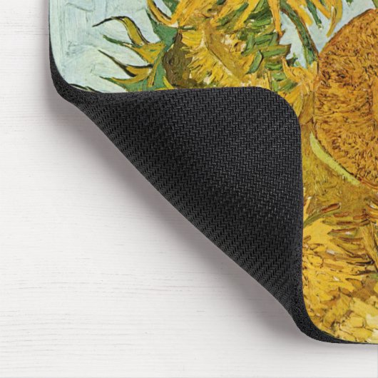 Vincent Van Gogh - Vase mit zwölf Sonnenblumen Mousepad (Ecke)