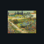 Vincent Van Gogh Vintag Garden at Arles Leinwanddruck<br><div class="desc">Ein bezaubernder Ausdruck von "Garten bei Arles", ein Öl auf Leinwand, das 1888 von Vincent van Gogh entworfen wurde. Vincent van Gogh (1853 - 1890) war ein niederländischer postimpressionistischer Maler, der in etwas mehr als einem Jahrzehnt etwa 2.100 Gemälde schuf, darunter etwa 860 Ölgemälde, von denen die meisten in den...</div>