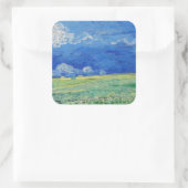 Vincent van Gogh - Wheatfields under Thunderclouds Quadratischer Aufkleber (Tasche)