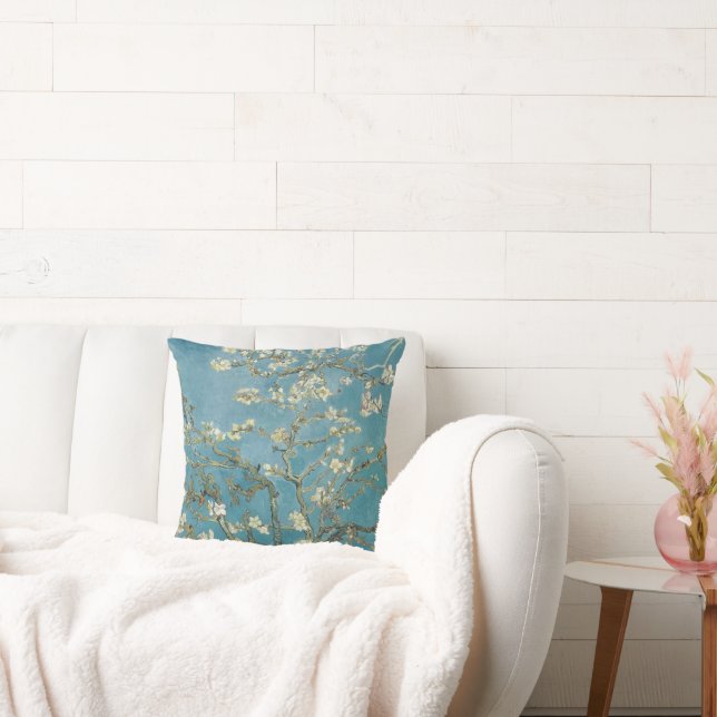Vincent van Gogh's Almond blossom (1890) Kissen (Liege)