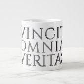 VINCIT OMNIA VERITAS - Leichte Tasse des Riesenkaf (Vorderseite)