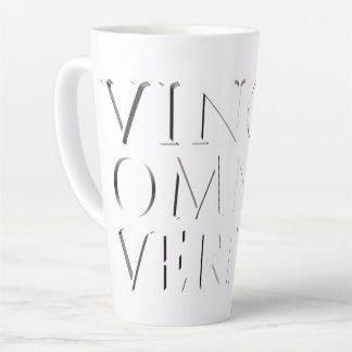 VINCIT OMNIA VERITAS - Light Latte Tasse