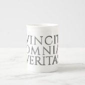 VINCIT OMNIA VERITAS - Tasse der China des leichte (Vorderseite)