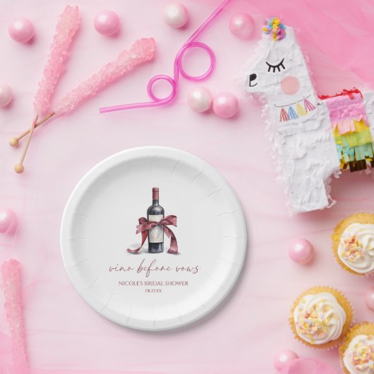 Vino Before Vows Red Wine Flasche Bow Brautparty Pappteller (Party)