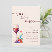 Vino Before Vows Wine Brautparty Burgund Einladung (Stehend Vorderseite)