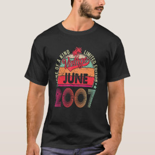 Vintag 15. Geburtstag Phantastisch seit Juni 2007 T-Shirt