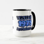 Vintag 1975 - Perfektion Tasse (VorderseiteRechts)